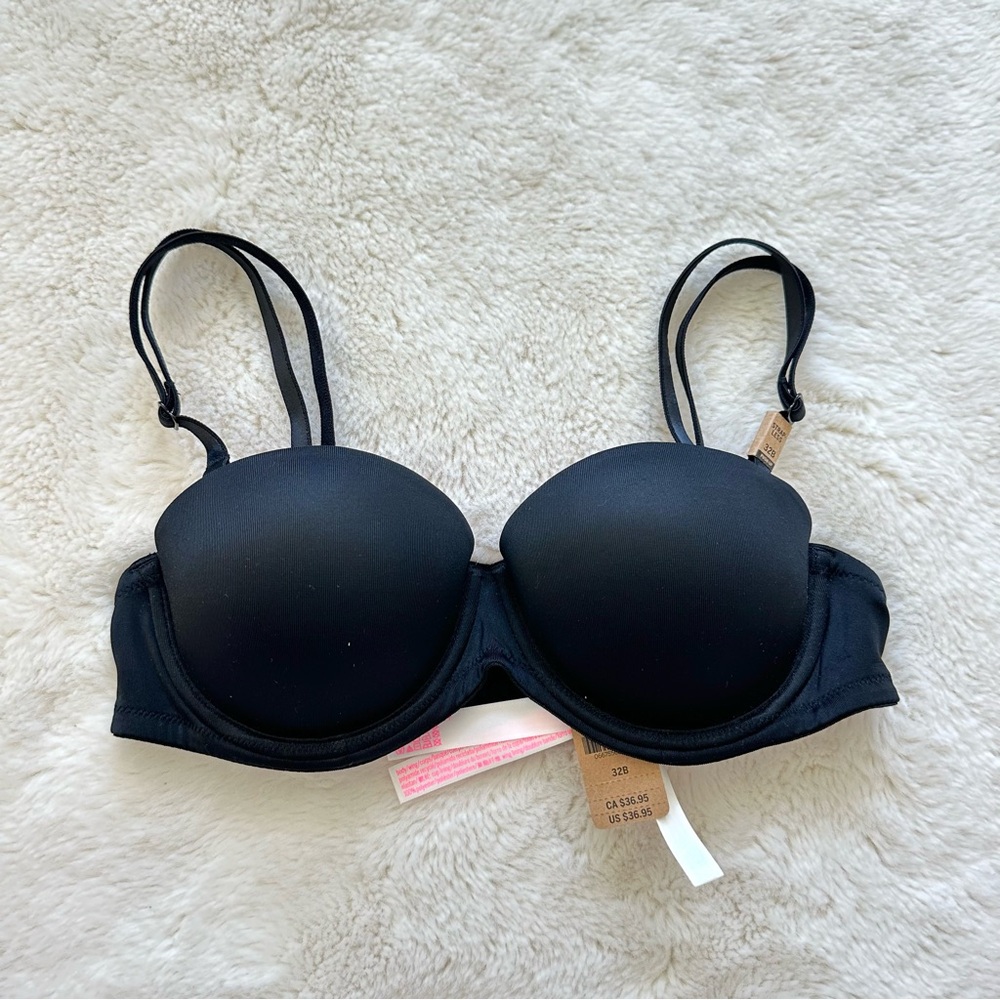 NWT!! PINK women bra 32B Retail 36.95$